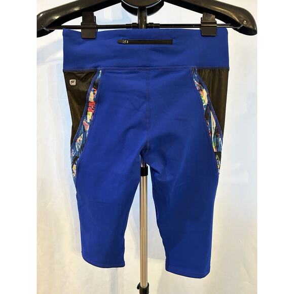 NWOT Fabletics Bike Shorts Women's size S Blue - Picture 2 of 3